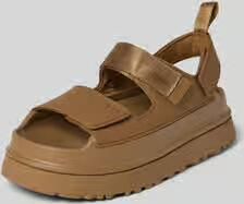 Ugg Sandaaltjes met plateauzool model 'GOLDENGLOW'