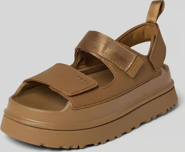 Ugg Sandaaltjes met plateauzool model 'GOLDENGLOW'
