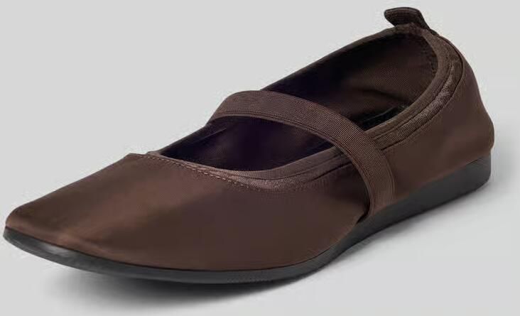 Vagabond Ballerina met elastisch riempje model 'HILLARY'