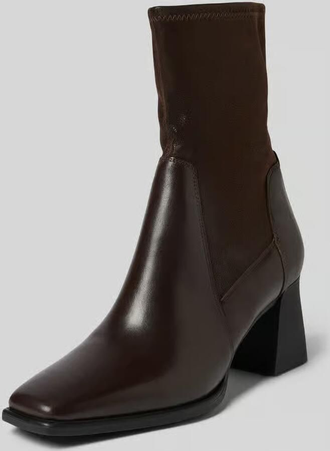 Vagabond Laarsjes van echt rundleer model 'HEDDA'
