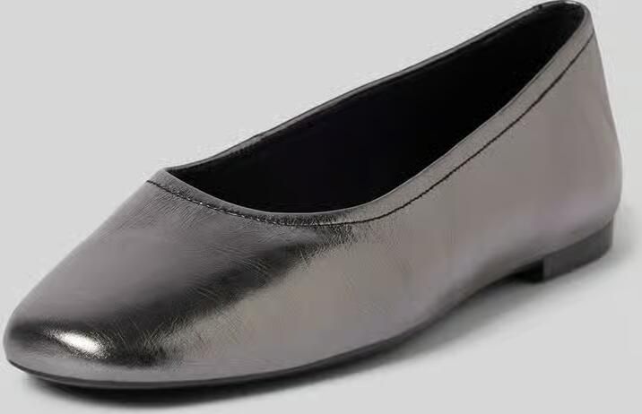 Vagabond Leren ballerina's met blokhak model 'JOLIN'