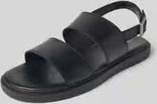 Vagabond Slippers met doornsluiting model 'MASON'