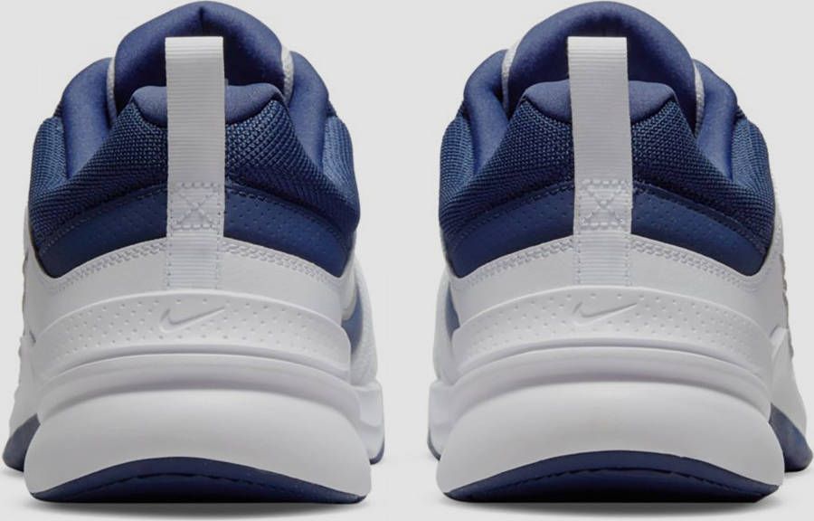 Nike defyallday sportschoenen wit blauw heren