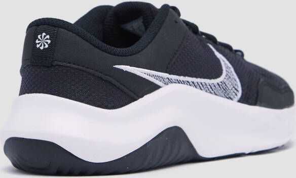 Nike legend essential 3 sportschoenen zwart wit dames