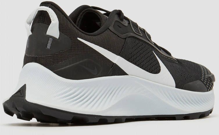 Nike pegasus trail 3 hardloopschoenen zwart zilver heren