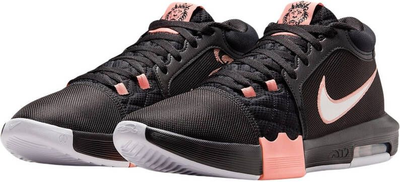 Nike LeBron Witness VIII Basketbalschoenen Heren