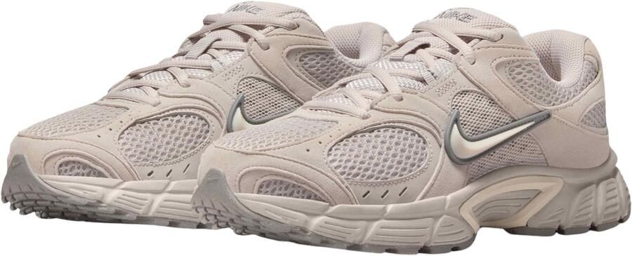 Nike V5 RNR Sneakers Dames