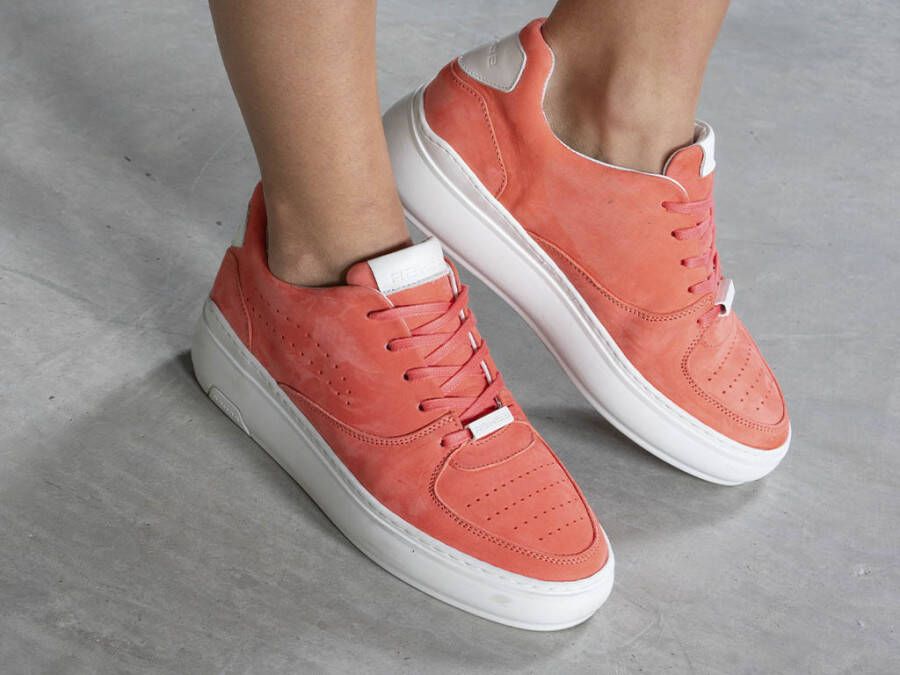 Rehab Footwear Thora II Nub | Koraal rode sneakers - Schoenen.nl