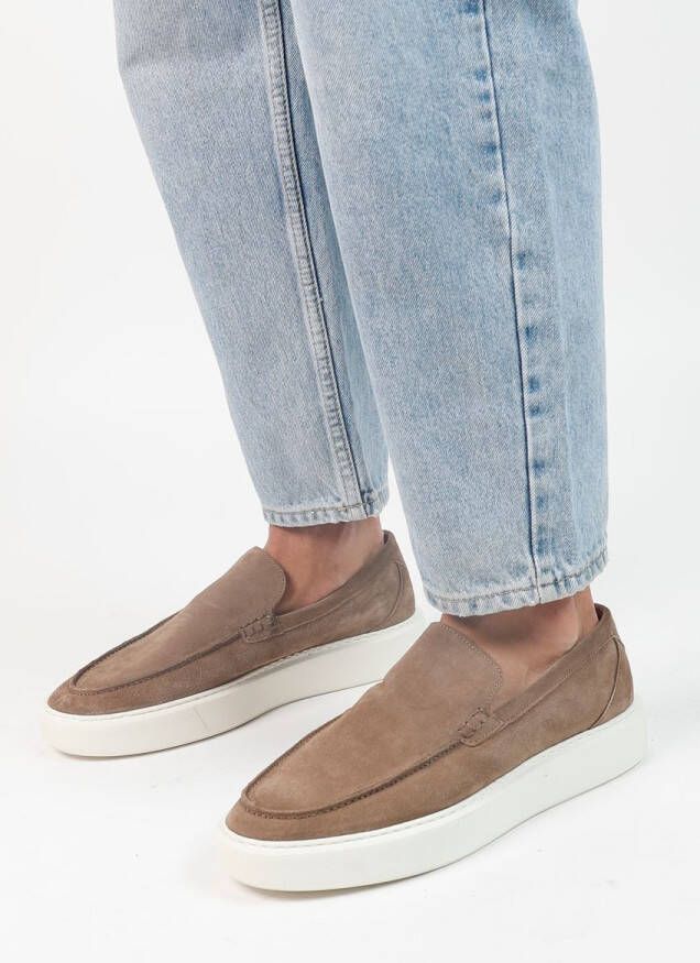 Sacha Camel loafers met witte zool