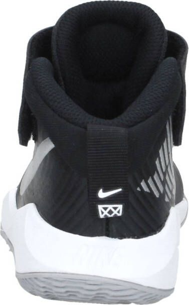 Nike Team Hustle D 9