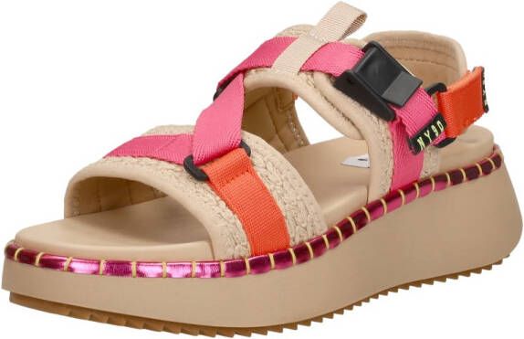 Steve Madden Decorum