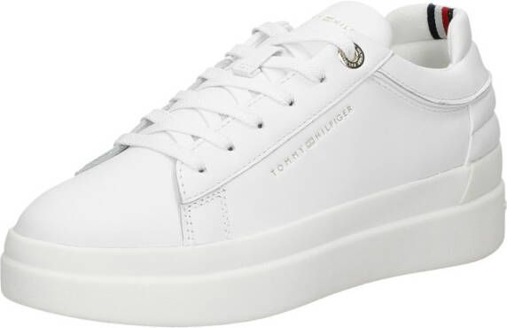 Tommy Hilfiger Feminine Elevated Sneaker