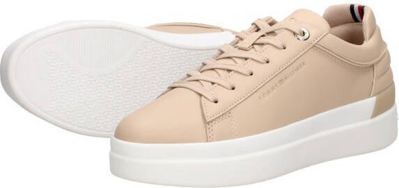 Tommy Hilfiger Feminine Elevated Sneaker