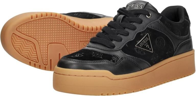 GUESS Miram 17 Sneakers Laag Zwart - Foto 5