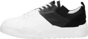 Off The Pitch sneakers