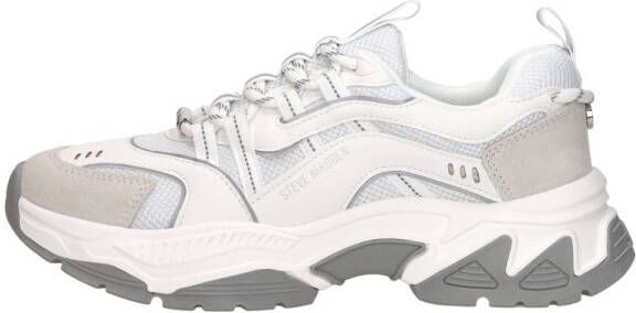 Steve Madden Animates