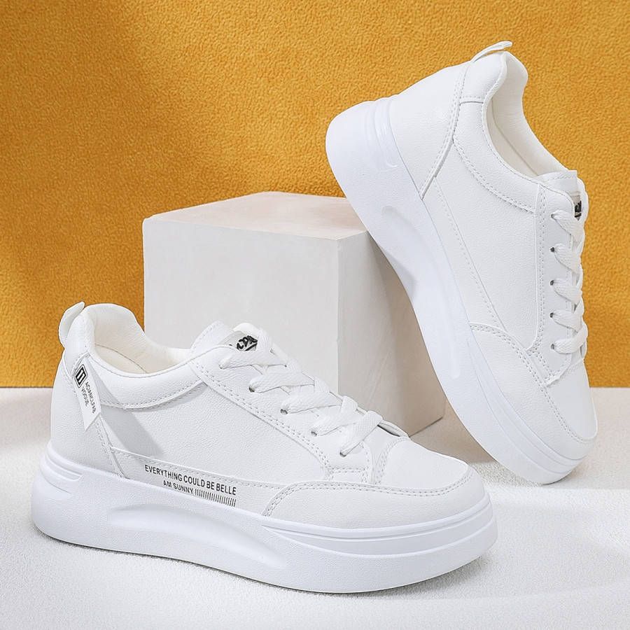 Lace sneakers | Vouchervandaag.nl