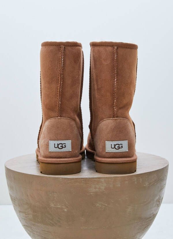UGG Klassieke laarzen Heren Boots Laarzen Herenschoenen Suède Classic short  Cognac - Schoenen.nl