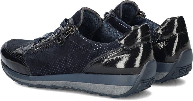Ara Osaka lage sneakers