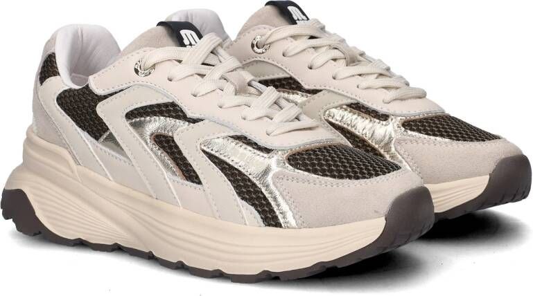 Maruti Dora lage sneakers