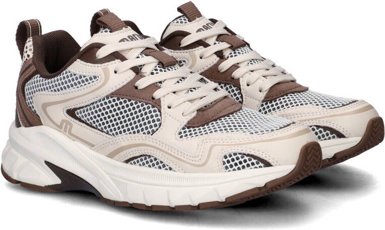 Maruti Novi dad sneakers