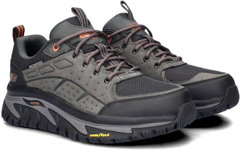 Skechers Arch Fit Road Walker wandelschoenen