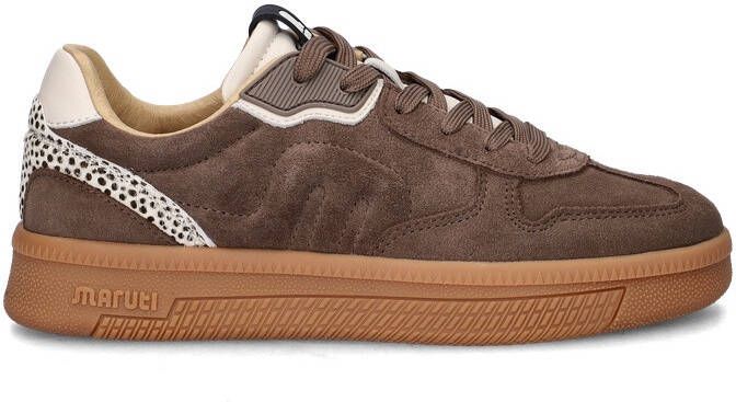 Maruti Yale lage sneakers