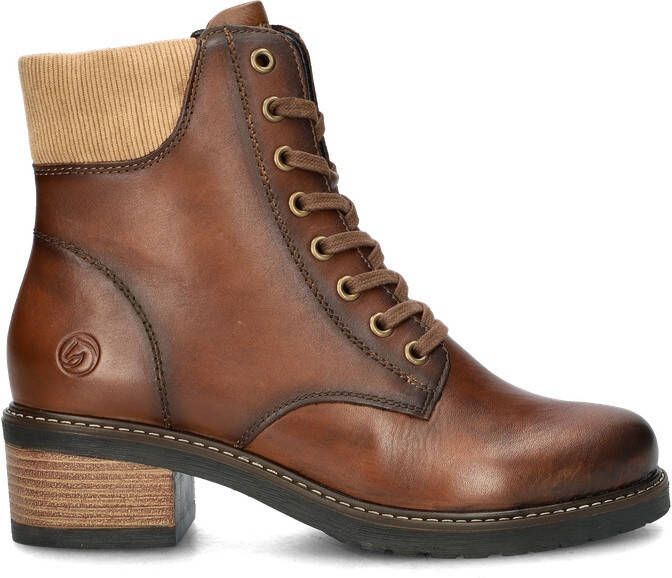 Remonte Stoere Bruine Veterboot voor Dames Bruin