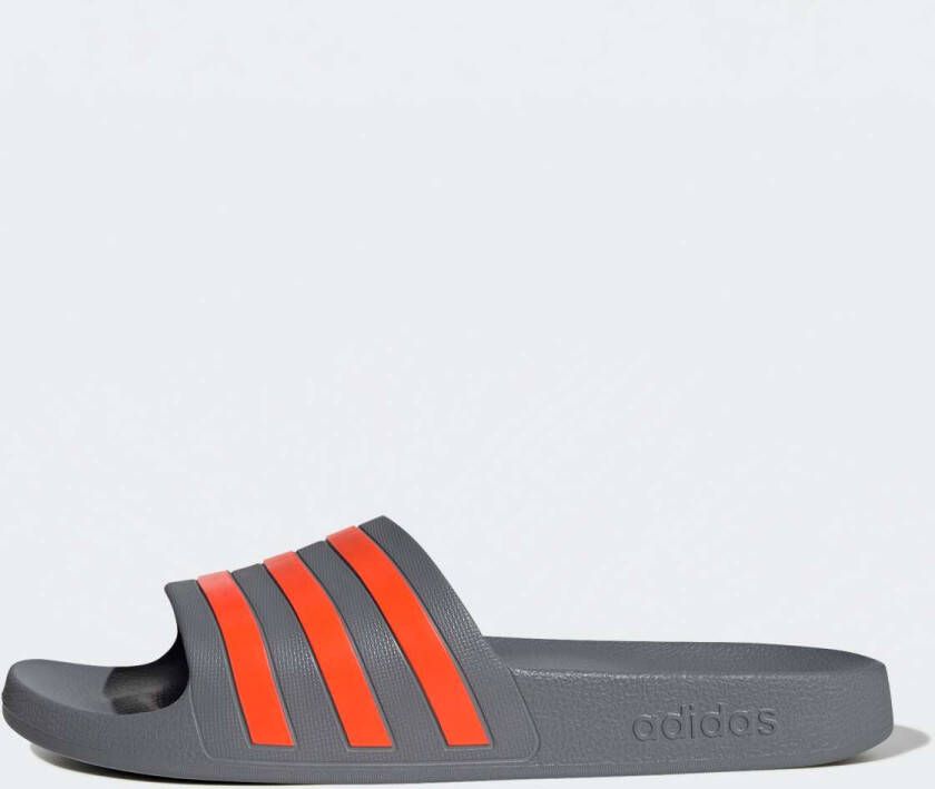 Adidas Originals Adilette Aqua Badelatschen adidas Adilette in grijs formaten: 40.5