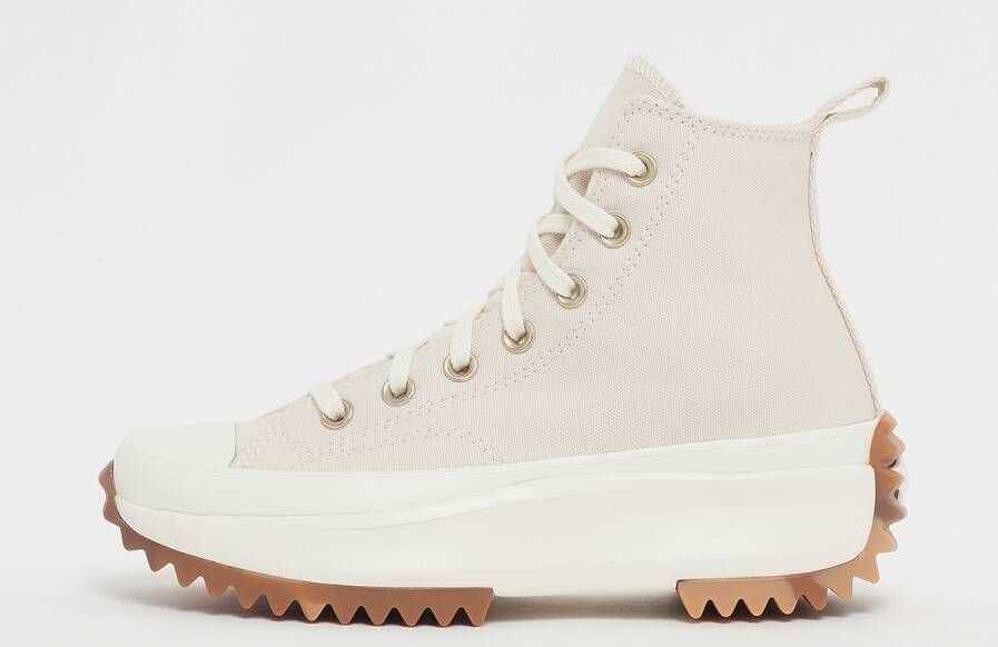 Converse Run Star Hike