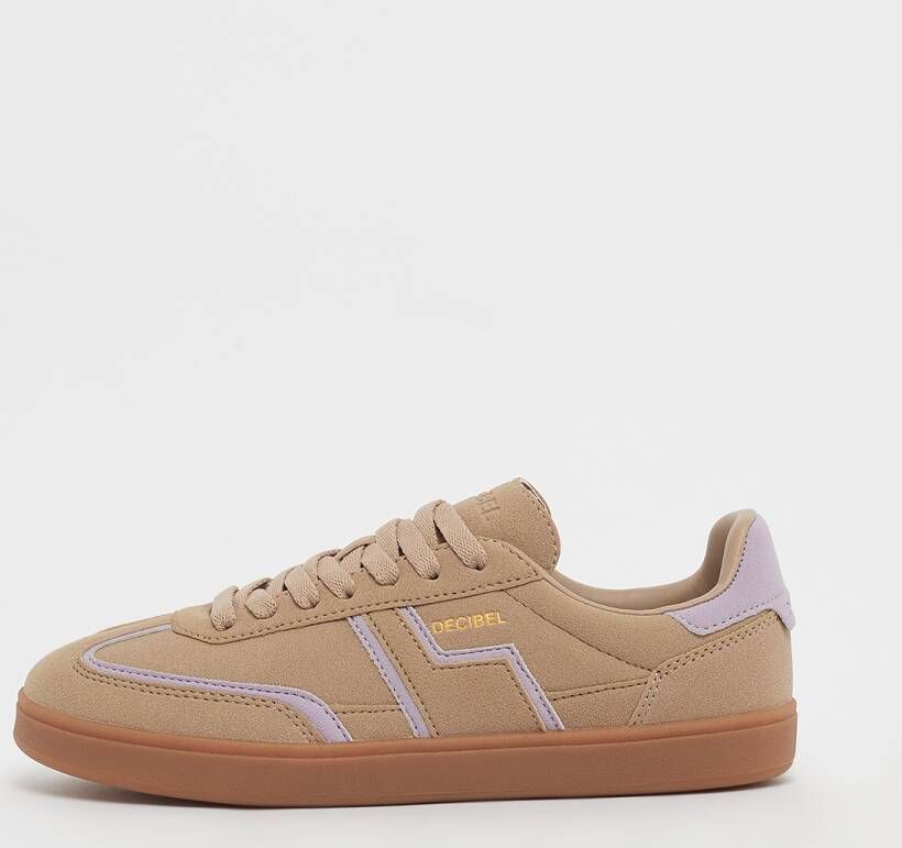 Decibel T Classic (GS) Lifestyle in beige formaten: 36.5