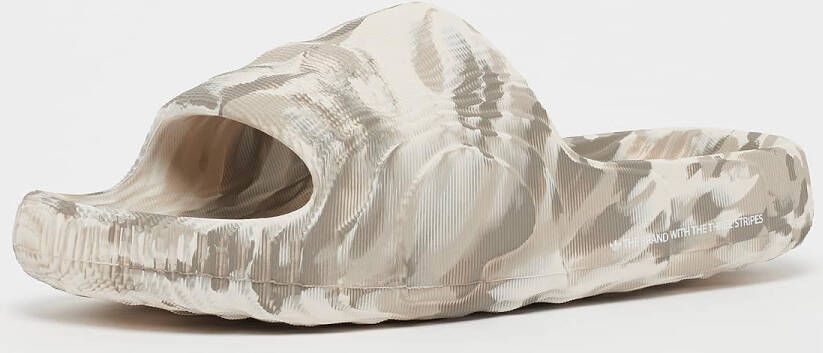 adidas Originals Adilette 22 Badslippers adidas Adilette in beige formaten: 40.5