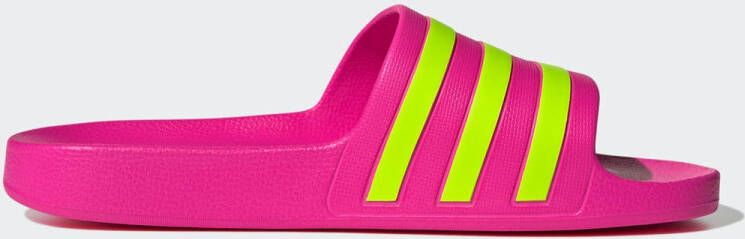 adidas Originals Adilette Aqua Badelatschen W adidas Adilette in lichtroze formaten: 37