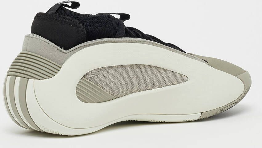 adidas Originals Harden Volume 8 Basketball in beige formaten: 41 1 3