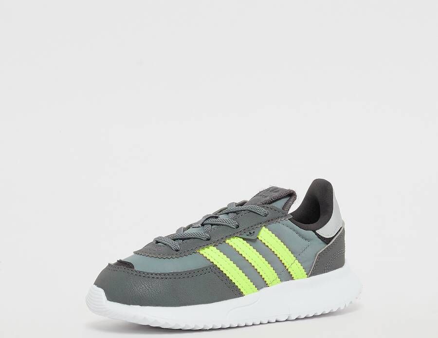 adidas Originals Retropy F2 Sneaker