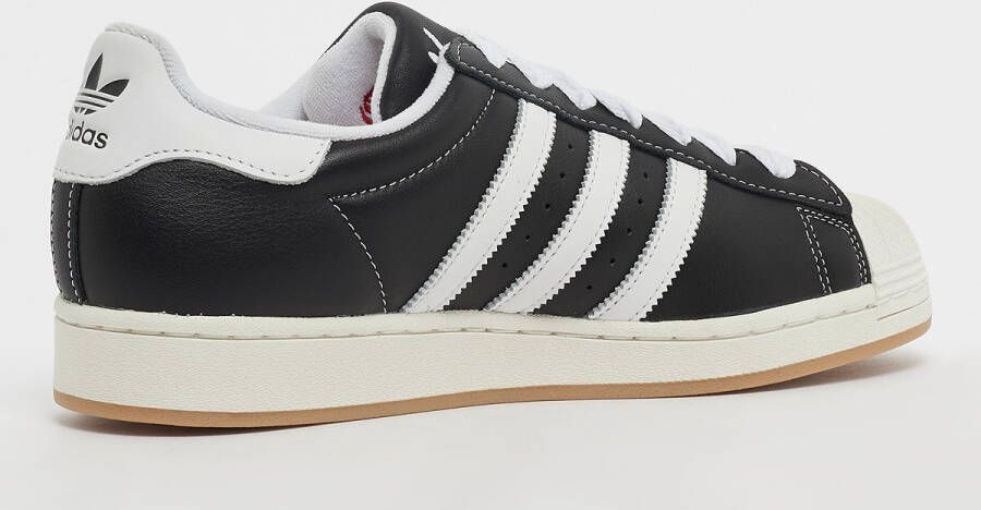 adidas Originals Superstar Korn core black transl better scarlet adidas Superstar in zwart formaten: 42.666