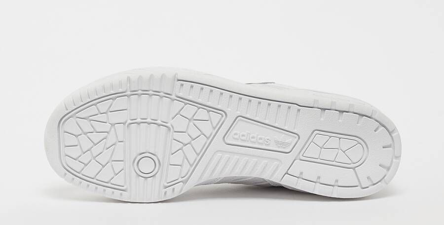 adidas Originals Rivalry Low Sneaker