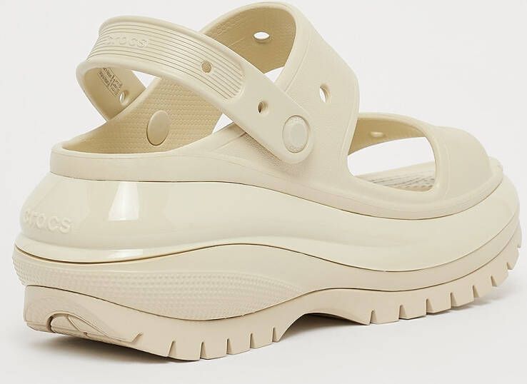 Crocs Classic Mega Crush in beige formaten: 39 40