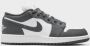 Jordan 1 Low (GS) unisex Basketball grijs Schoenen - Thumbnail 2