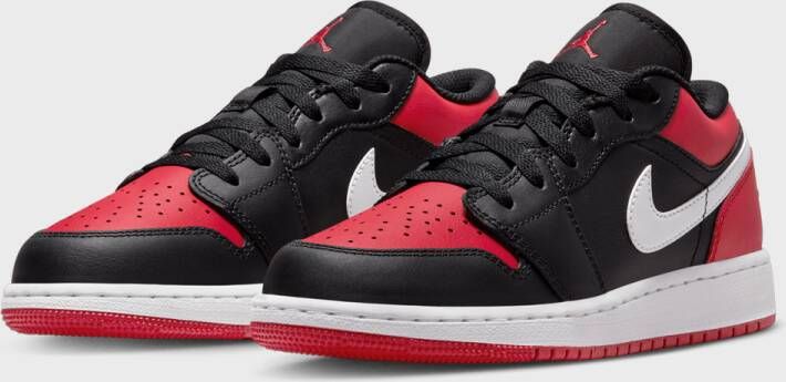 Jordan Air 1 Low (gs) Basketball Schoenen black gym red white maat: 36 beschikbare maaten:36