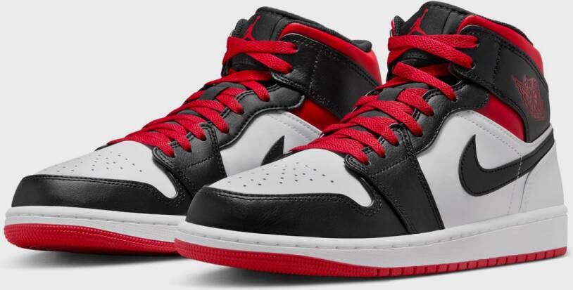 Jordan Air 1 Mid