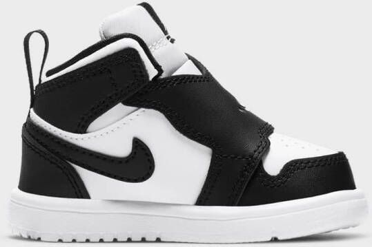 Jordan Sky 1 (TD) Basketball in zwart formaten: 18.5