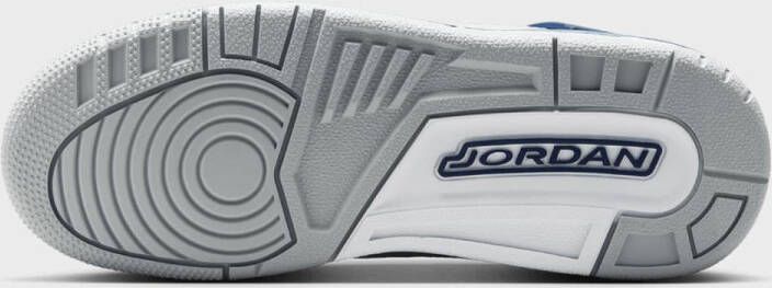 Jordan Spizike Low (GS) Basketball in wit formaten: 36