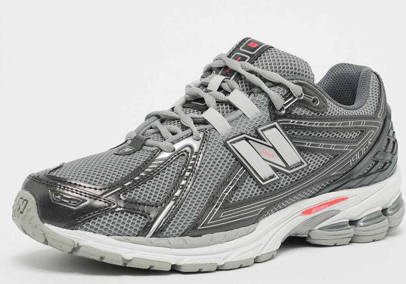 New Balance 1906 Running in grijs formaten: 41.5