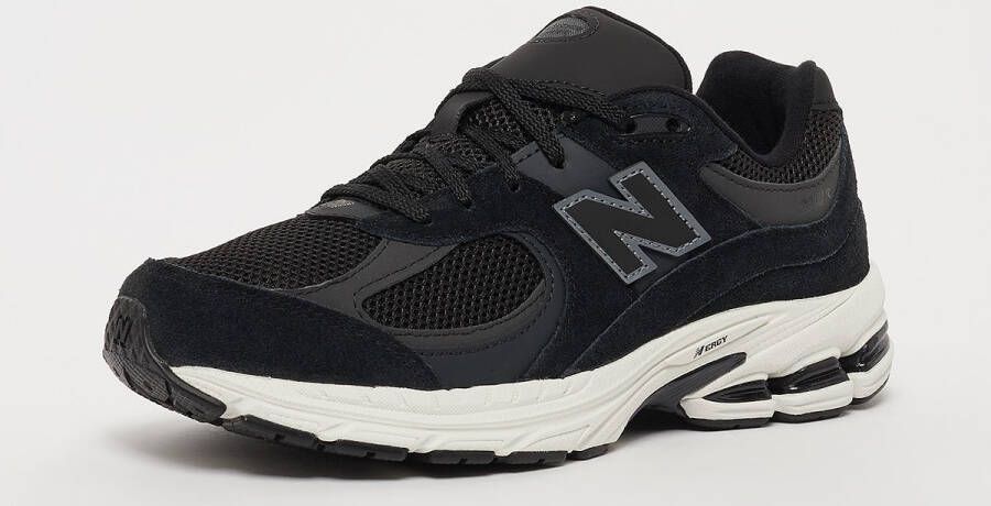 New Balance 2002R (GS) unisex zwart Schoenen