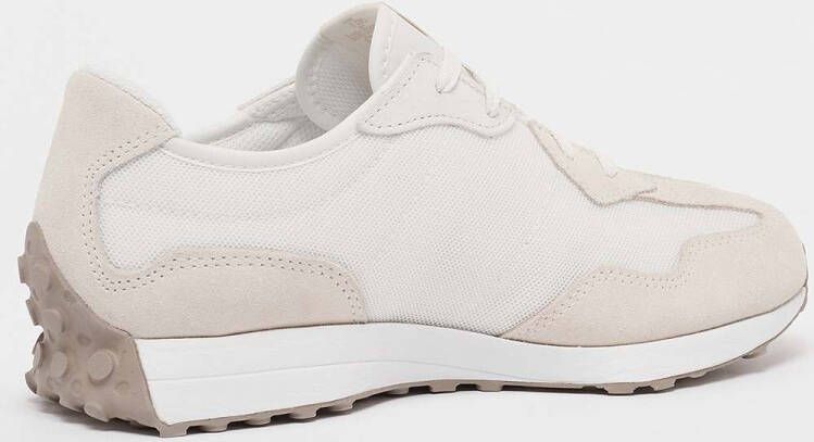New Balance 327 in beige formaten: 36