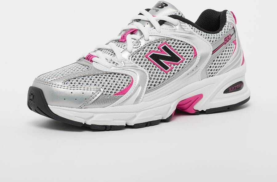 New Balance 530 in Grijs