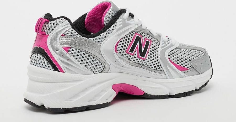 New Balance 530 in grijs formaten: 36