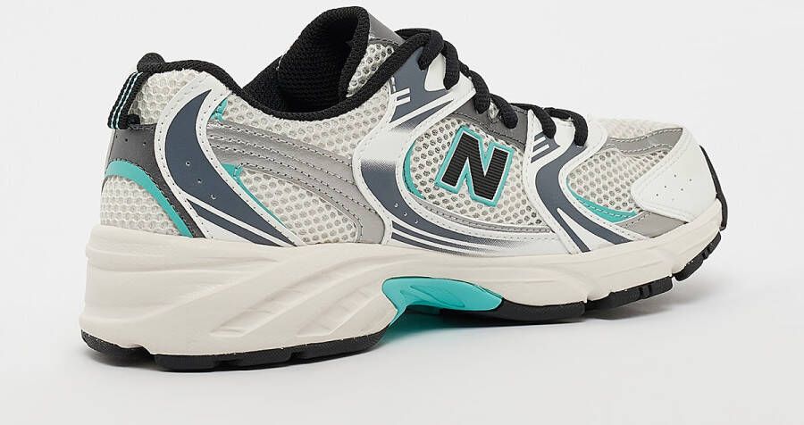New Balance 530 (GS) 530 in wit formaten: 37