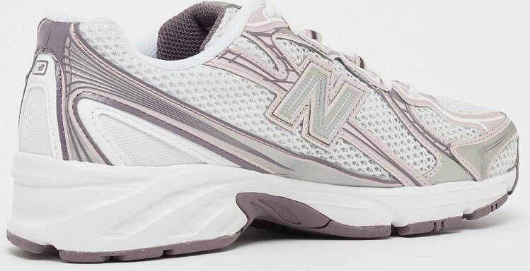 New Balance 740 Running in lichtroze formaten: 37